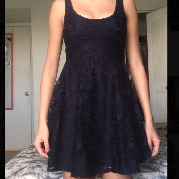 v neck black lace cocktail dress Sparkly Black Lace Prom Dresses Spaghetti Strap V-Neck Evening Dress F   Viniodress